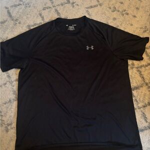 Under Armour Black Short Sleeve Tee